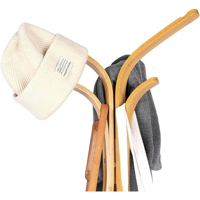 Perchero de bambú con bandejas