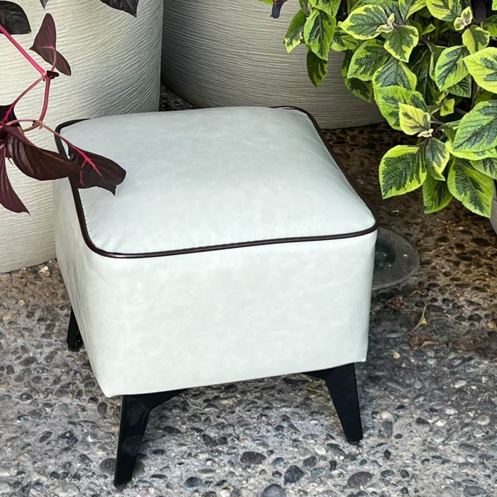 Taburete reposapiés otomano cuadrado eco cuero gris DDT6264